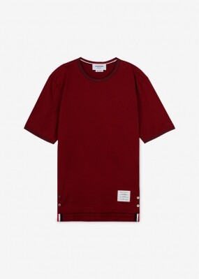 톰브라운 남성 링거 미드웨이트 다크 레드 반팔티 MJS083A J0052 601