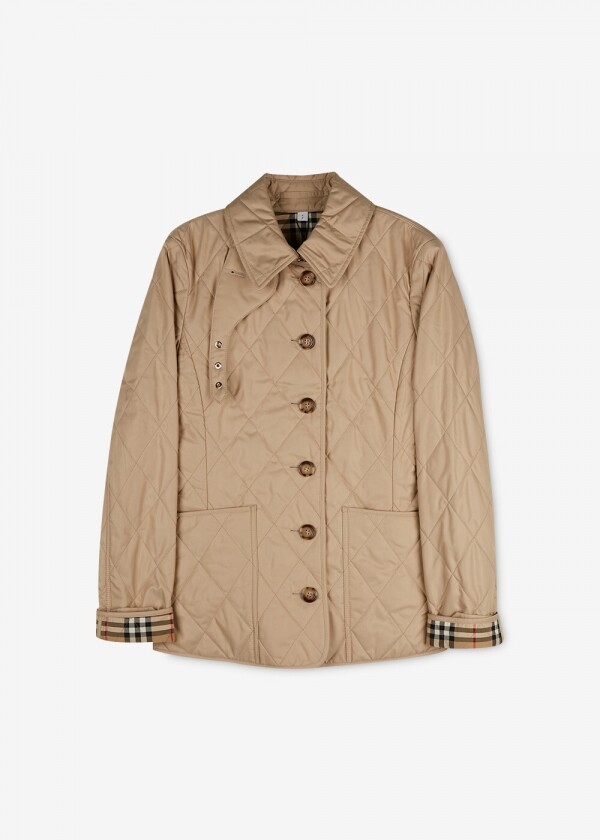 꼬르소밀라노,버버리 여성 페르넬리 다이아몬드 뉴치노 퀼팅자켓 8049868