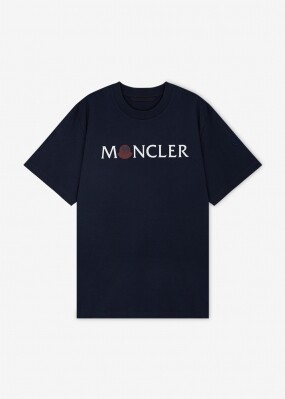 몽클레어 남성 레터링 로고 네이비 반팔티 8C00046 89AJS 780