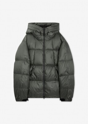 골드윈 남성 퍼텍스 퀀텀 건메탈 패딩 GL25337 GU