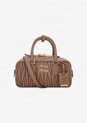 미우미우 여성 아르카디 마테라쎄 카라멜 토트백 5BB142 AN88 F098L